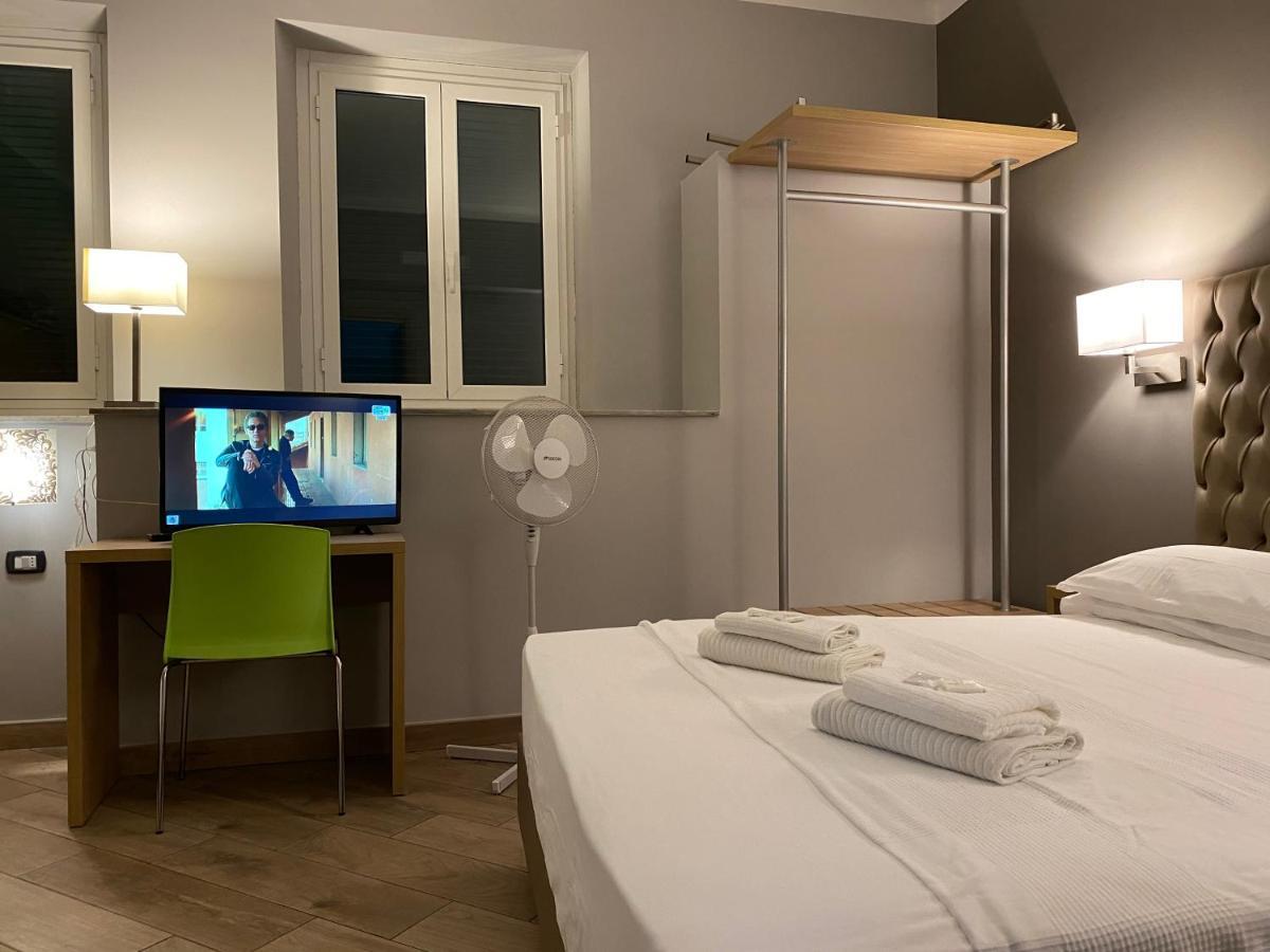 Hotel Genziana Γένοβα Εξωτερικό φωτογραφία