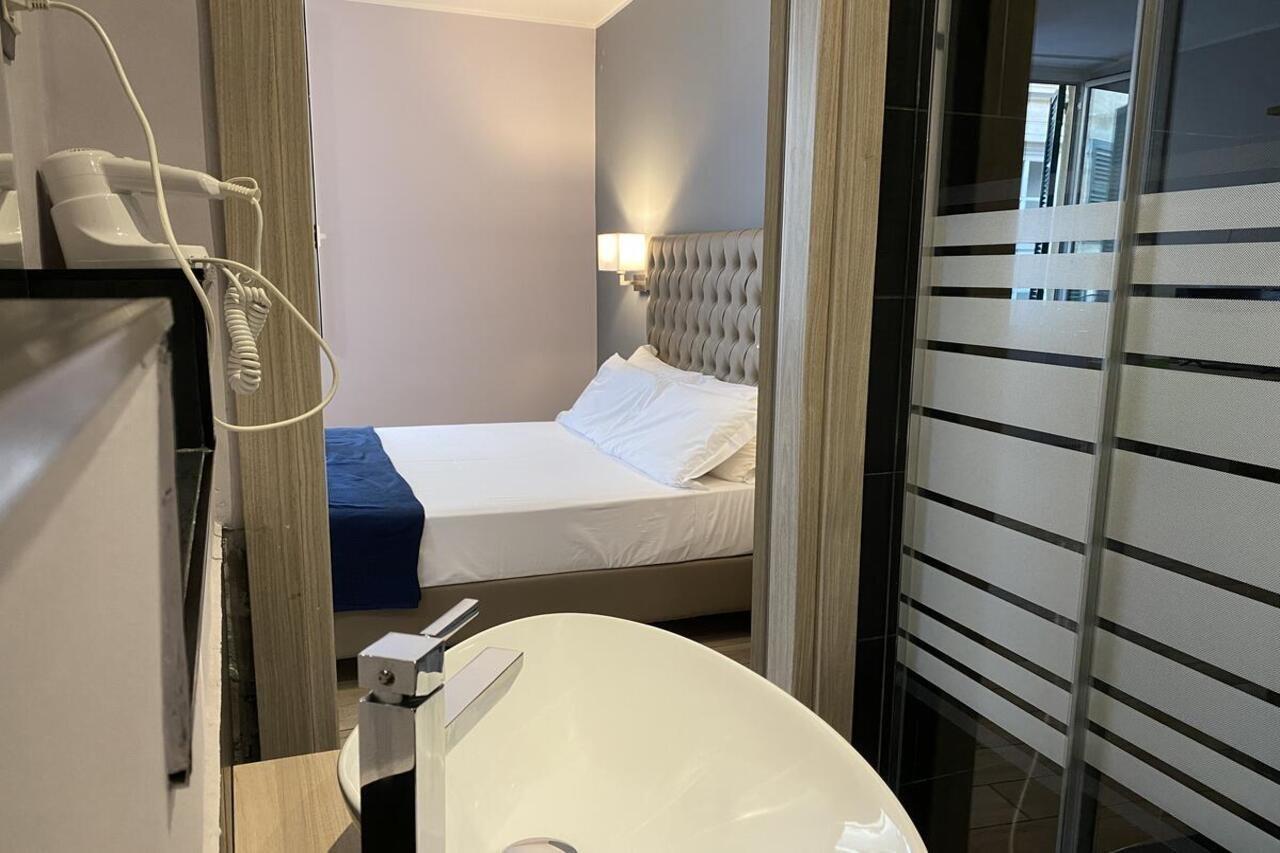 Hotel Genziana Γένοβα Εξωτερικό φωτογραφία