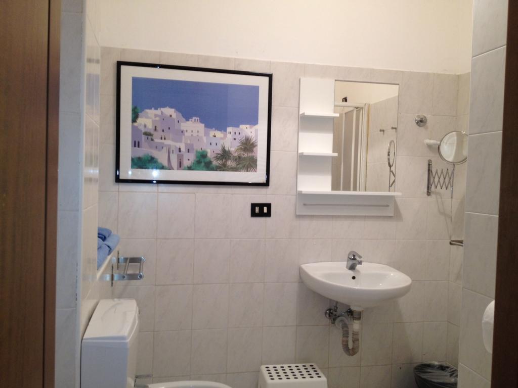 Hotel Genziana Γένοβα Εξωτερικό φωτογραφία